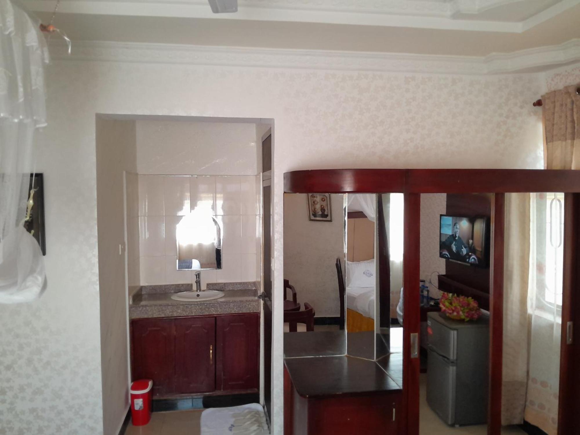 Kibo Peak Palace Hotel Morogoro Ngoại thất bức ảnh