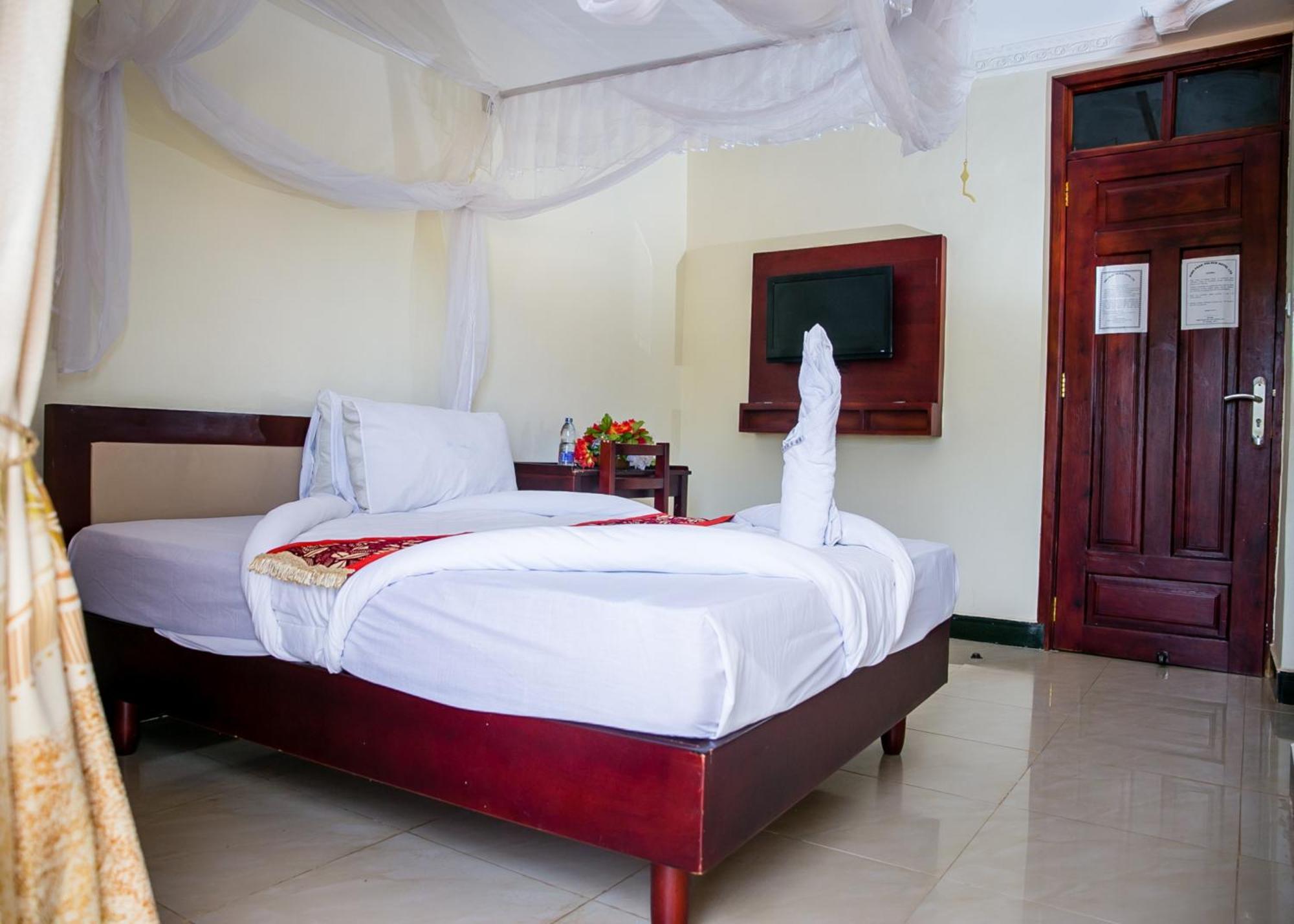 Kibo Peak Palace Hotel Morogoro Ngoại thất bức ảnh