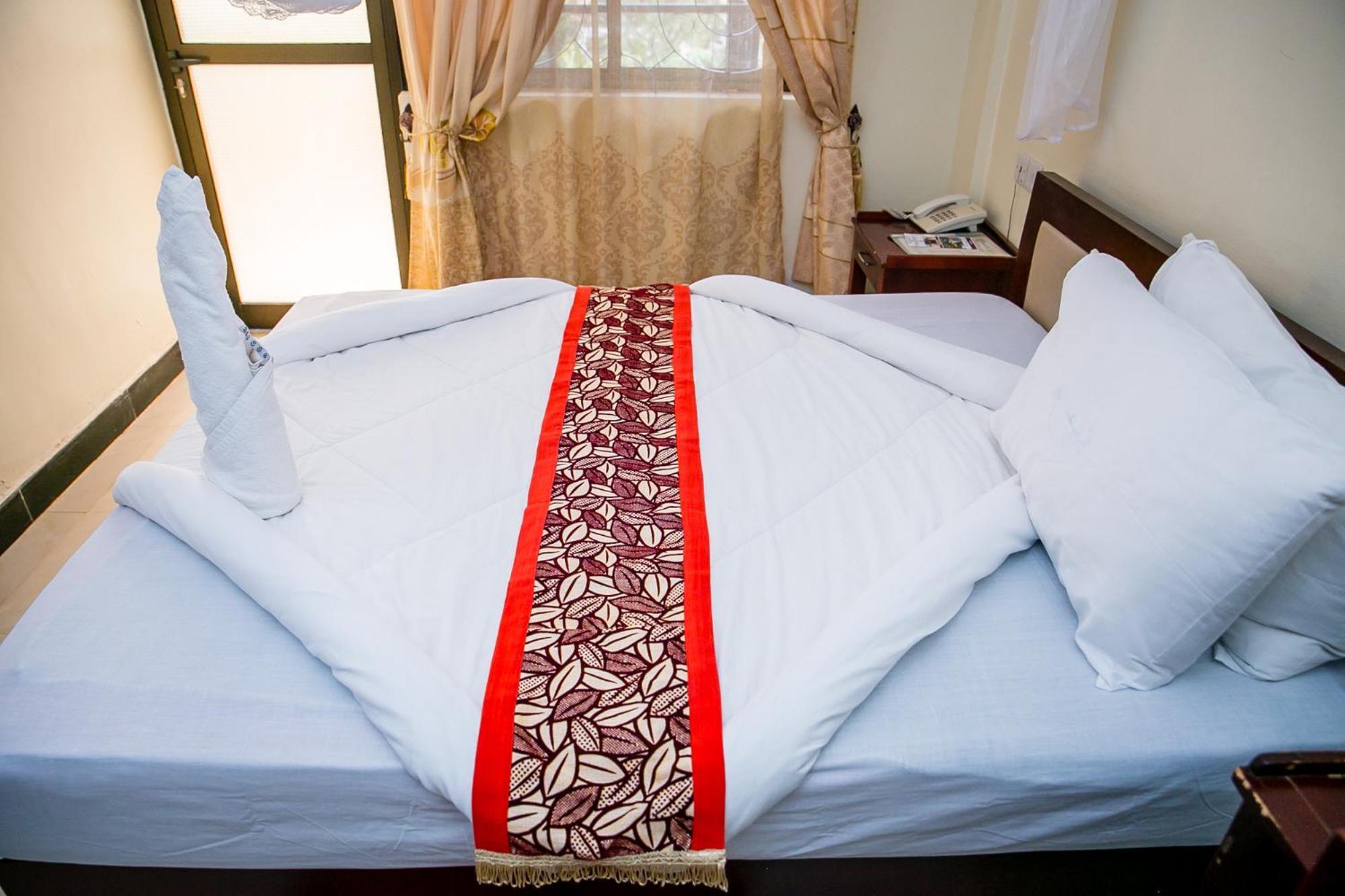 Kibo Peak Palace Hotel Morogoro Ngoại thất bức ảnh